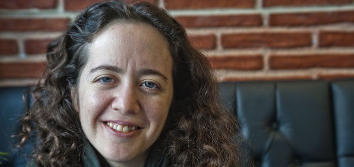 Ben size kiminle yattığınızı soruyor muyum?